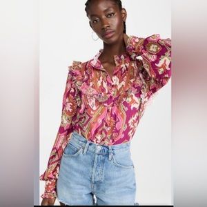New Love the label Yvonne pink print ruffle button down top shirt blouse Small